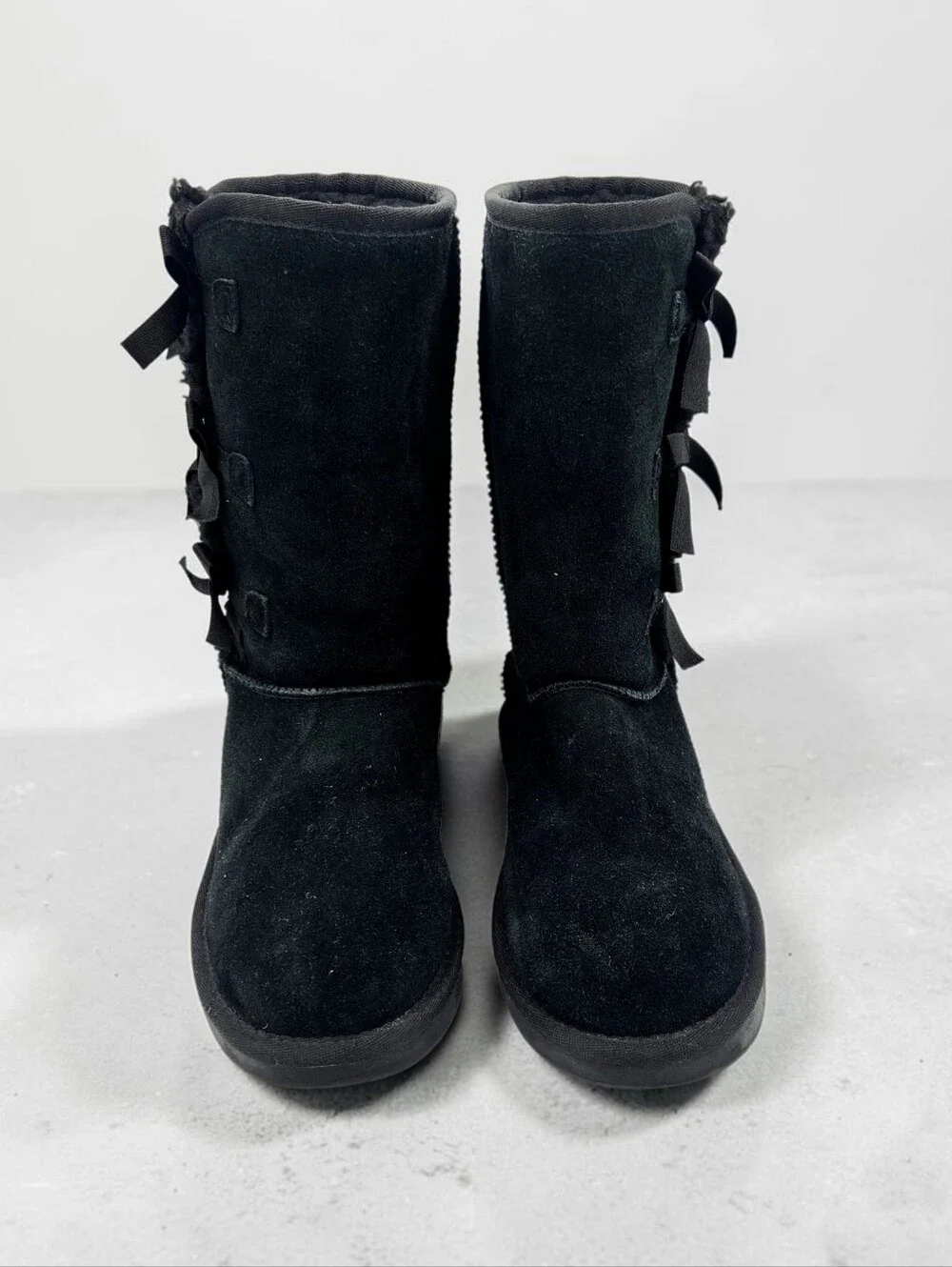 Koolaburra By UGG Victoria Tall Boot Womens 5 Black Suede Sherpa Bows Pull On